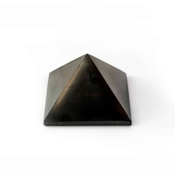 Shungittpyramide