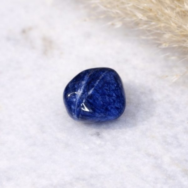 Confidence - Sodalitt enkeltkrystall