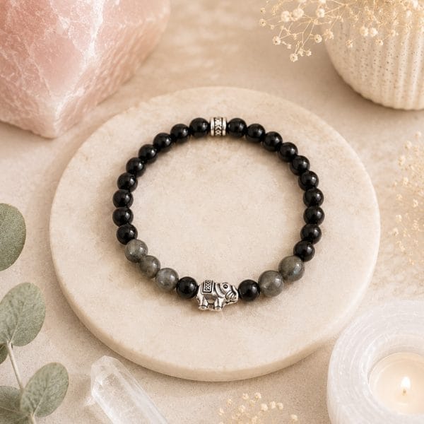 Protection & abundance - Pyritt og onyx krystallarmbånd m/elefant