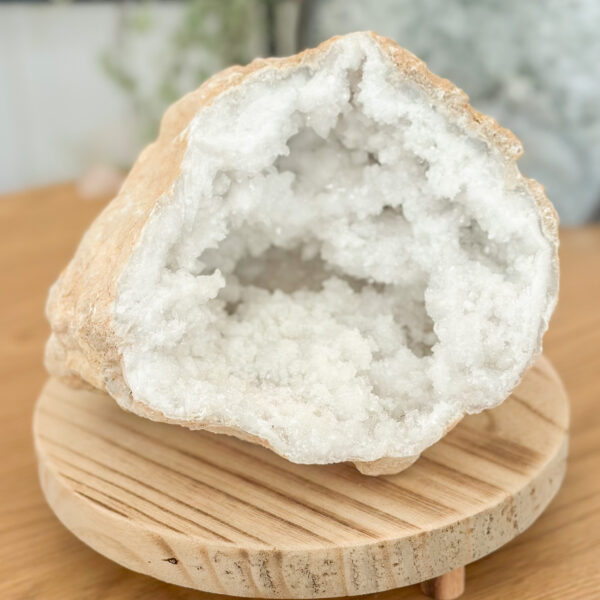 Kvarts Geode - Isis