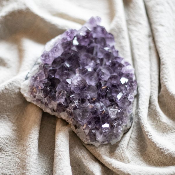 Ametystklynge Brigid - Ildens og inspirasjonens gudinne